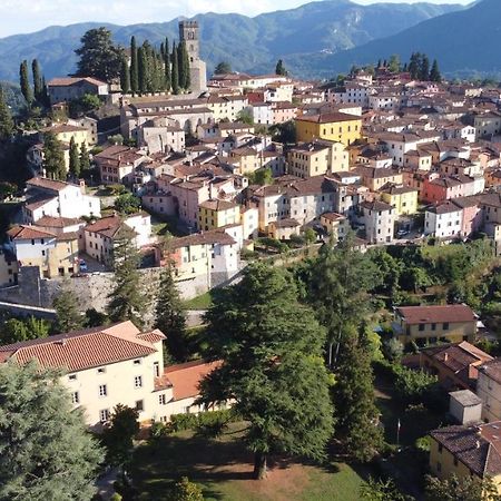 Villa Gherardi - B&B E Hostel Barga Exterior foto